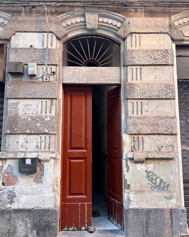 Grottebianche - Sicilian Apartment Catánia Buitenkant foto